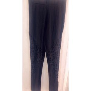 Black GUESS leggings